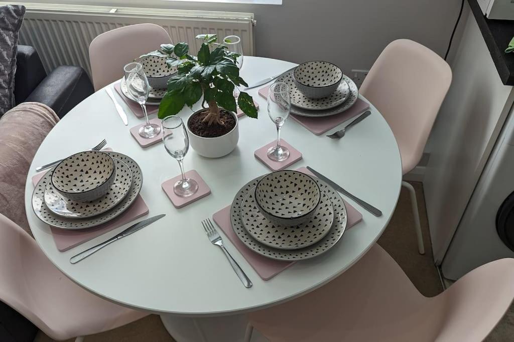 Turtle Dove Apartment Oxford Bagian luar foto