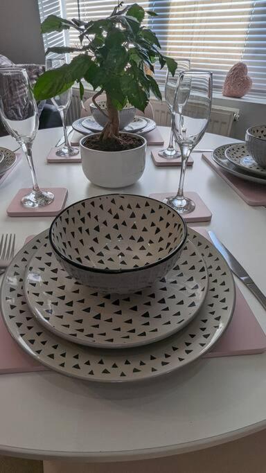 Turtle Dove Apartment Oxford Bagian luar foto
