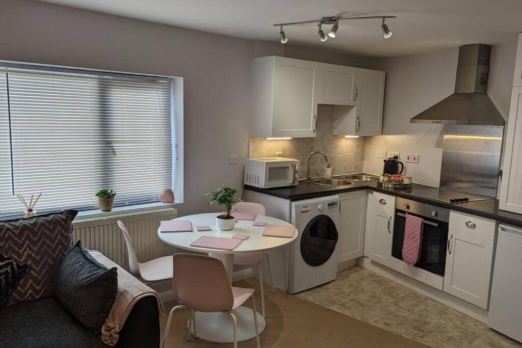 Turtle Dove Apartment Oxford Bagian luar foto